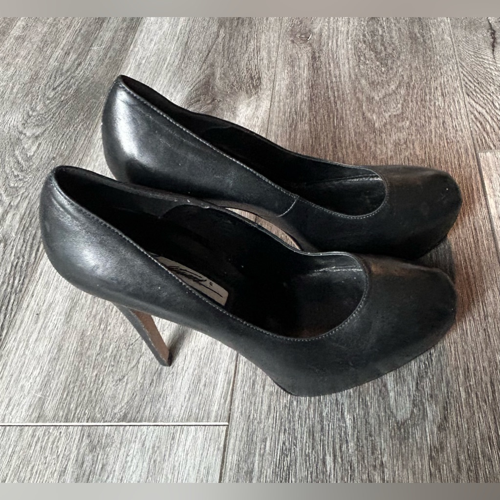 Brian Atwood Black Leather Hidden Platform Pumps High Heels | Size 38 Eu 7 Us